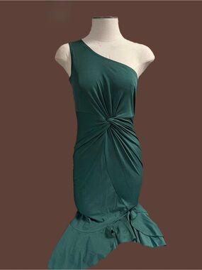 Asymmetrical One-Shoulder Green Knot-Front Dress